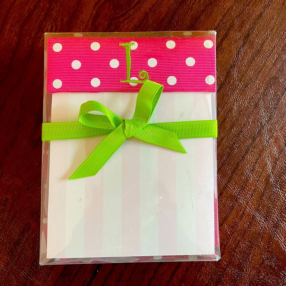 Cute monogram notepad